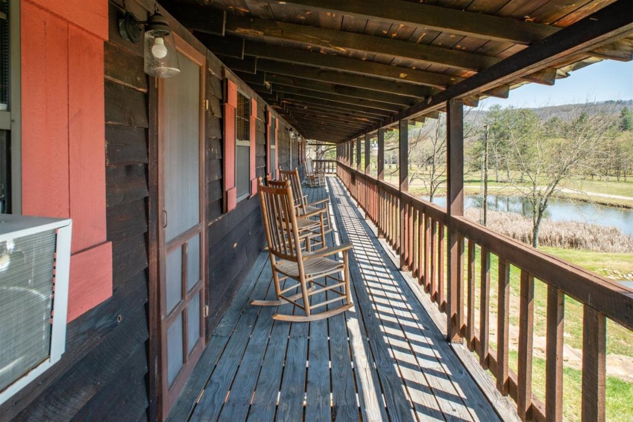 Coyote Lodge At Deerwoode Reserve Brevard Extérieur photo
